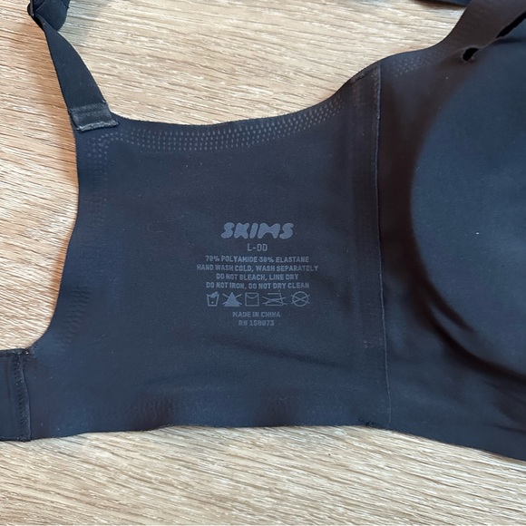 Naked Scoop Bralette - Picture 8 of 8